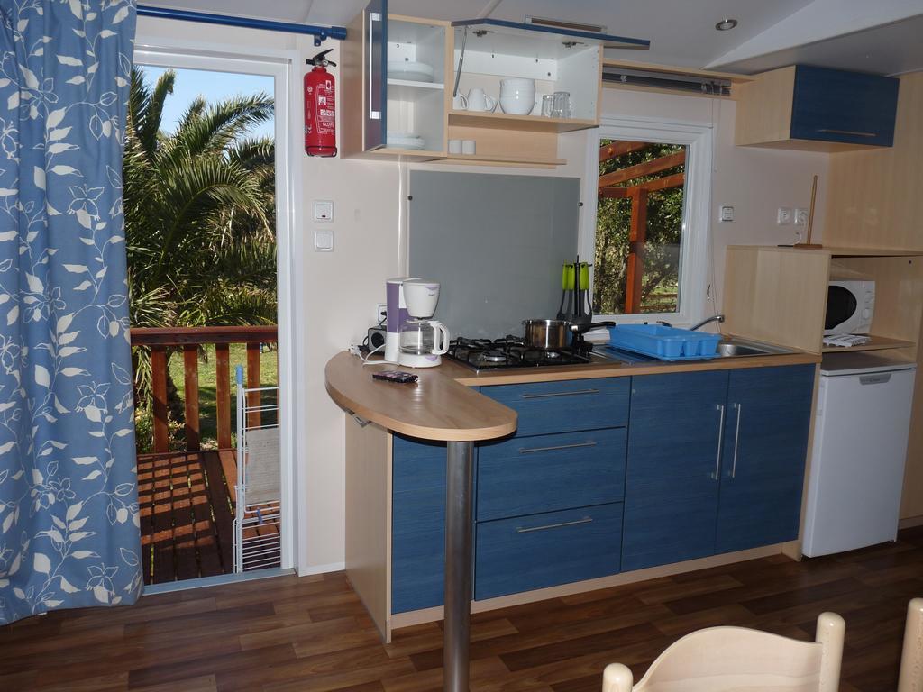 Camping Mobile Home U Sole Marinu Патрімоньйо Номер фото